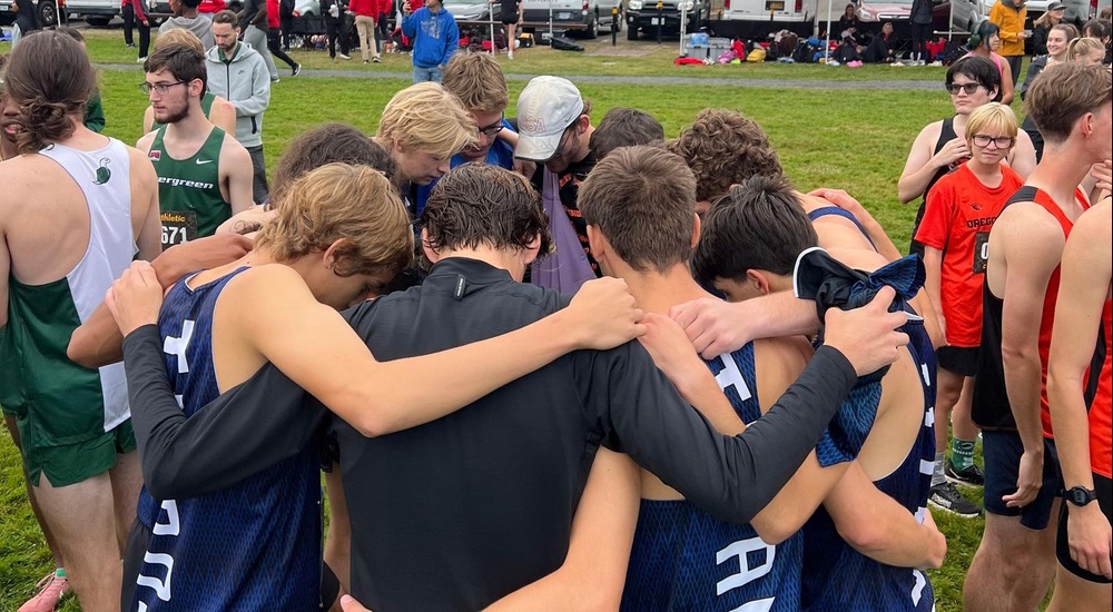 Andrew Rush Leads Titans to Impressive Showing